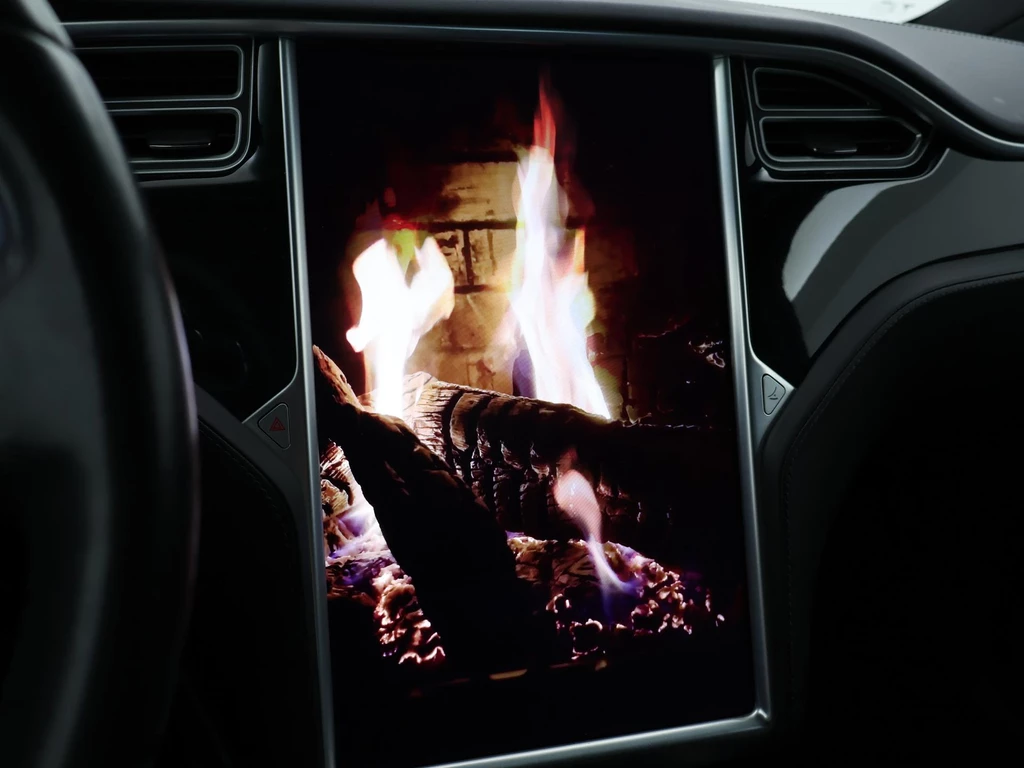 Tesla Model X – foto 26