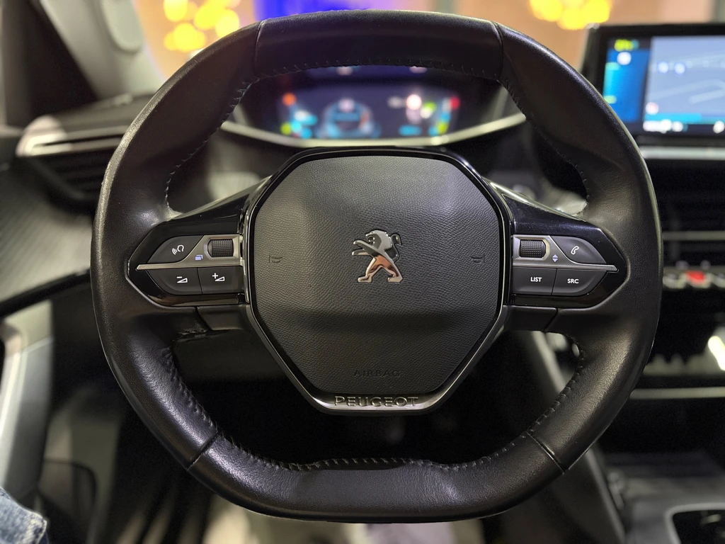 Peugeot e-2008 – foto 15