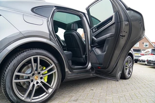 Porsche Cayenne – thumbnail 20