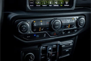Jeep Wrangler – thumbnail 24