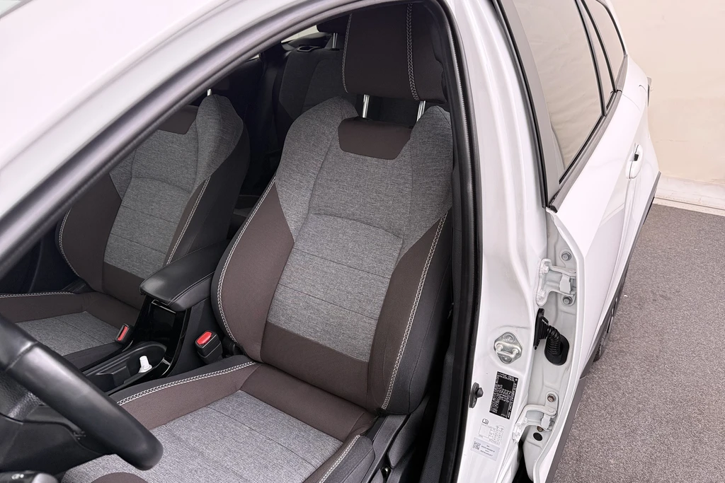 Toyota Corolla Touring Sports – foto 9