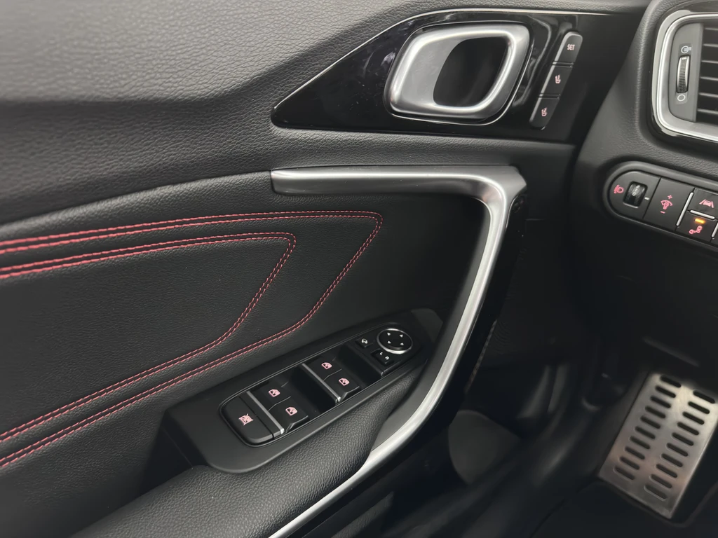 Kia ProCeed – foto 24