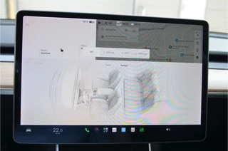 Tesla Model 3 – thumbnail 17