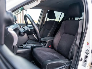 Toyota Hilux – thumbnail 18