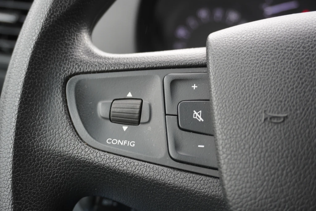 Opel Vivaro – foto 18