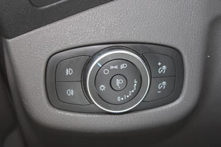 Ford Transit Connect – thumbnail 6
