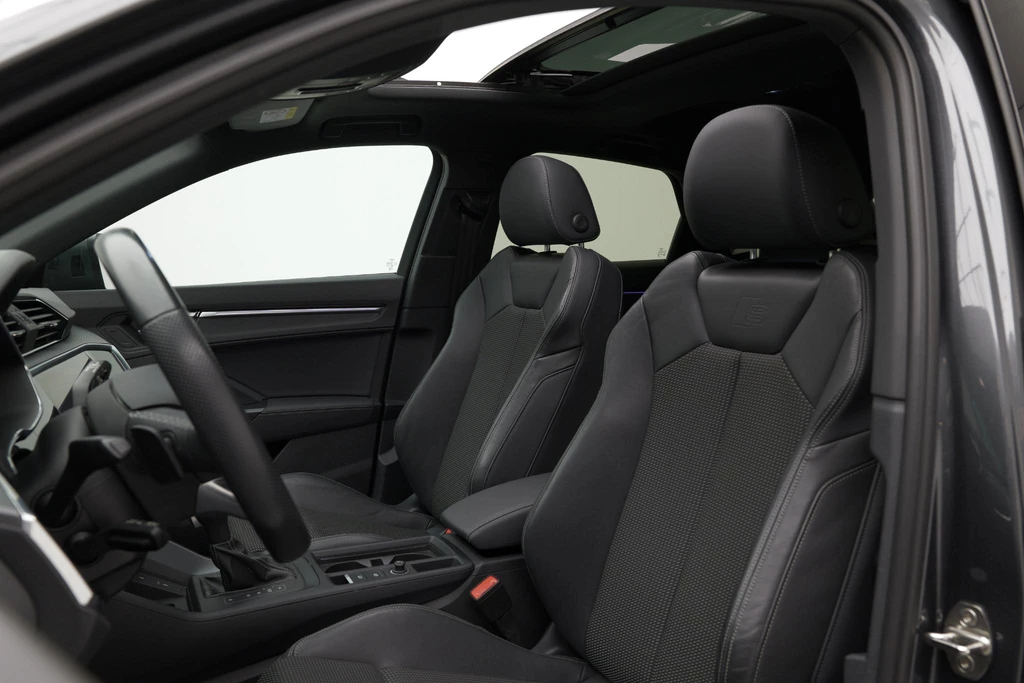 Audi Q3 – foto 16