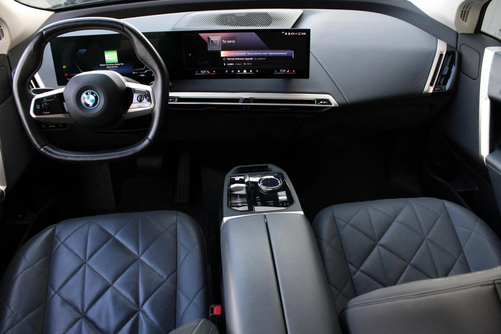 BMW iX – foto 25