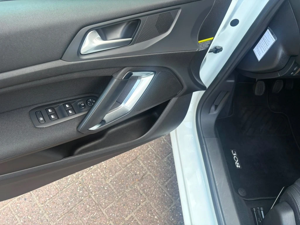 Peugeot 308 – foto 11