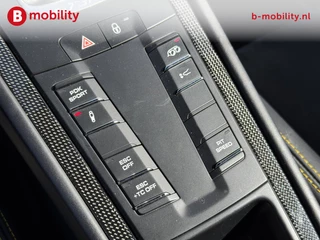 Porsche 911 – thumbnail 18