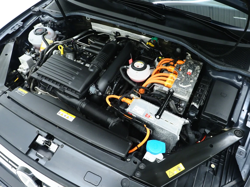 Volkswagen Passat – foto 12