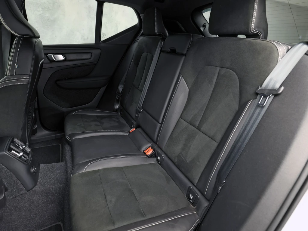 Volvo XC40 – foto 17