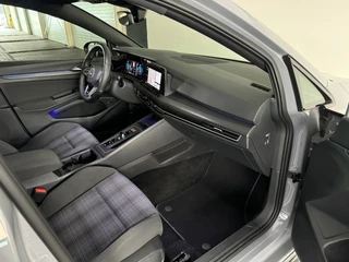 Volkswagen Golf – thumbnail 31