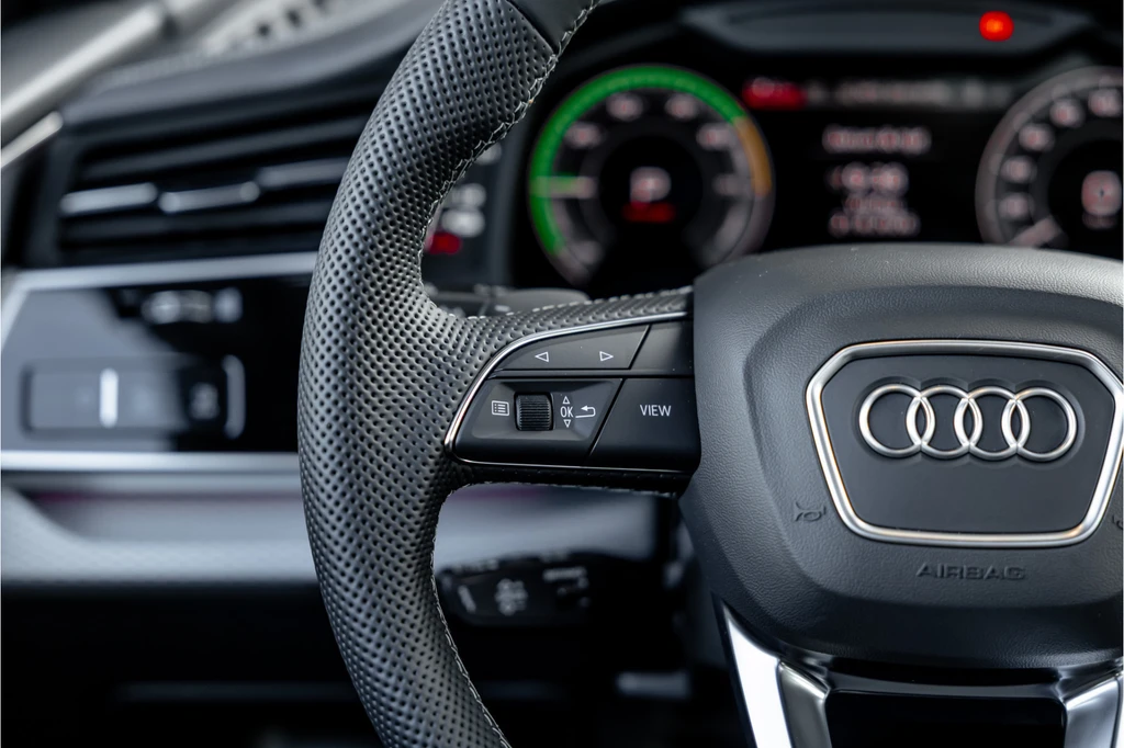 Audi Q8 – foto 31