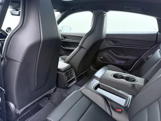 Porsche Taycan – thumbnail 45