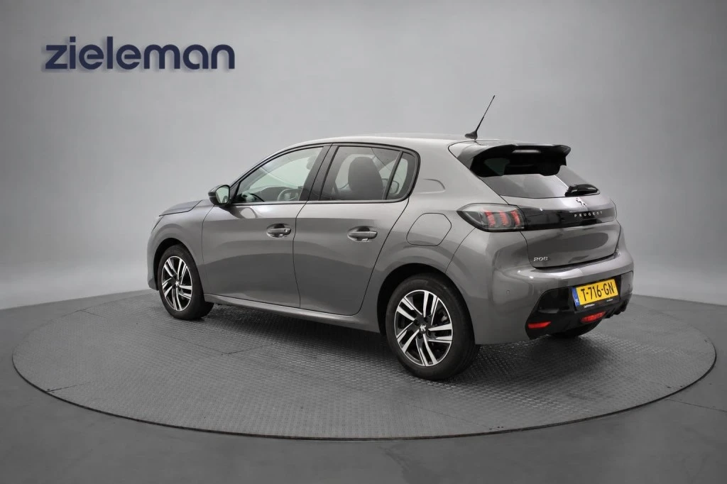 Peugeot 208 – foto 3