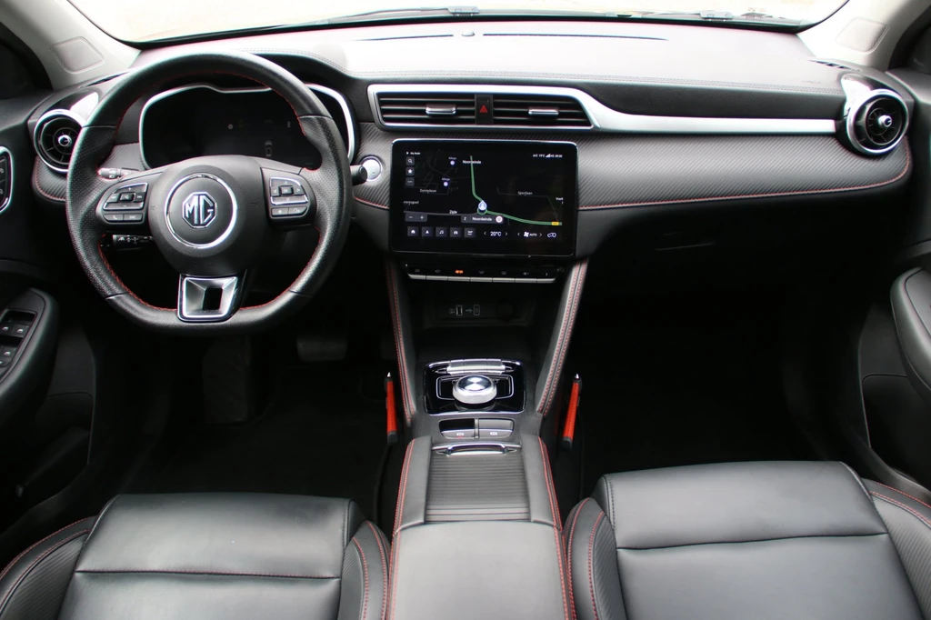 MG ZS EV – foto 11