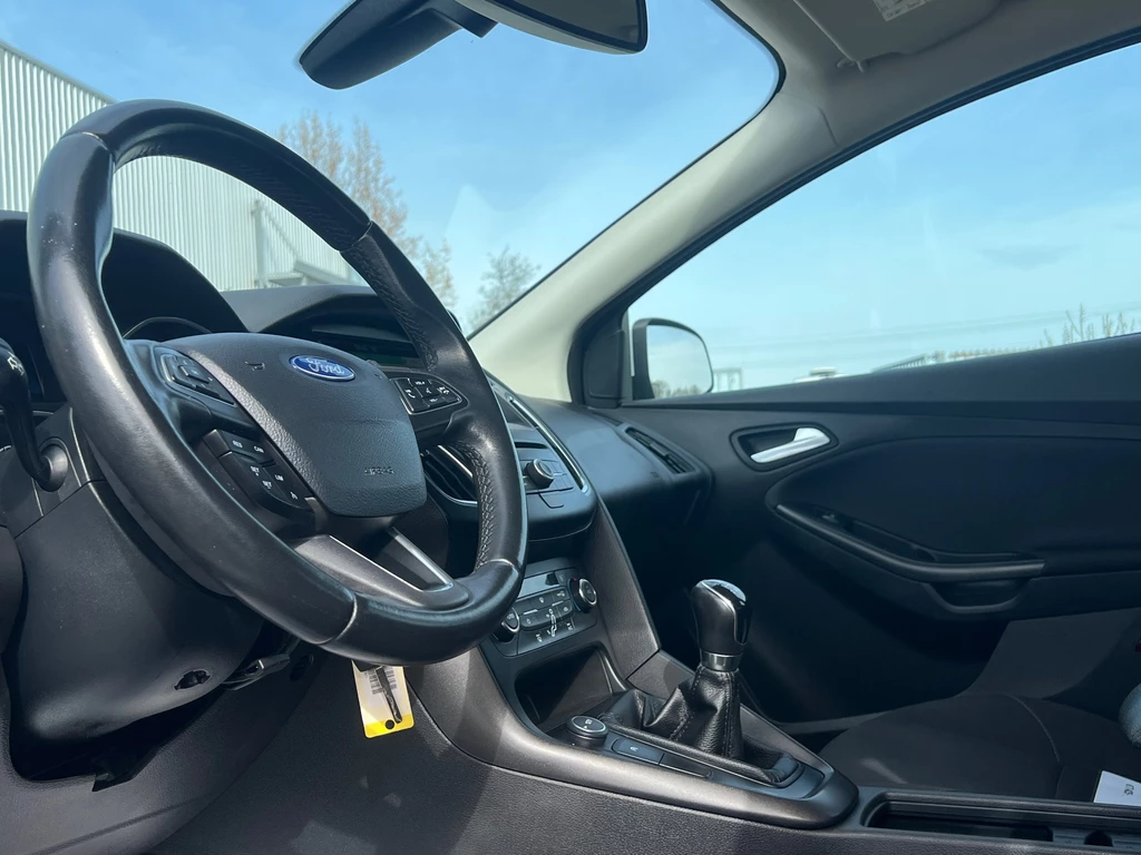 Ford Focus – foto 14