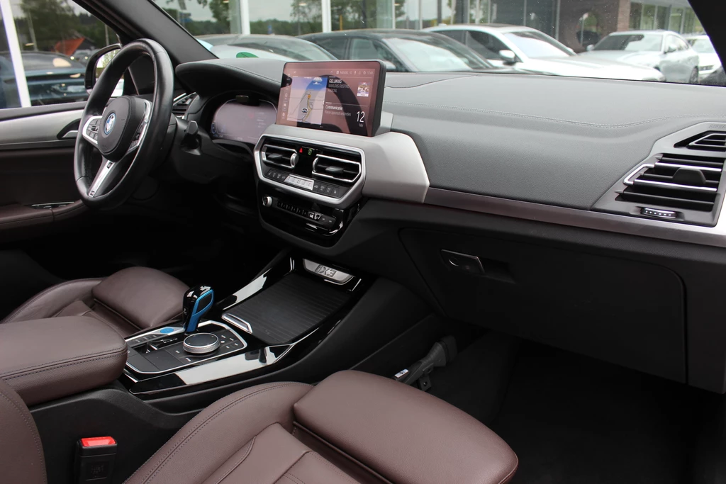 BMW iX3 – foto 17