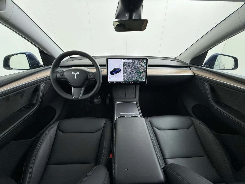 Tesla Model Y – foto 10