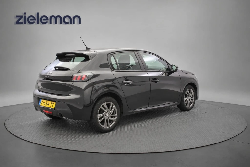 Peugeot 208 – foto 5