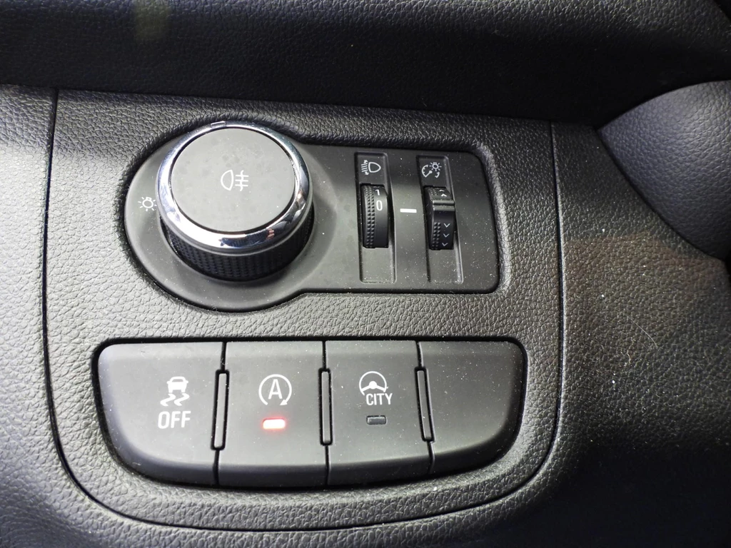 Opel KARL – foto 15