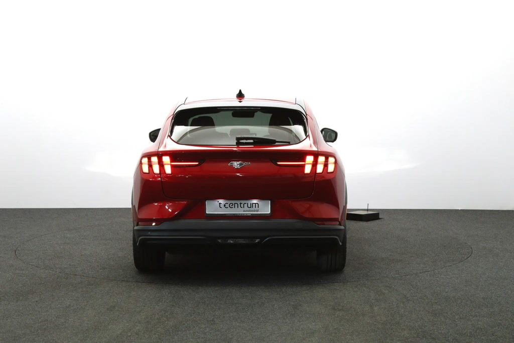 Ford Mustang Mach-E – foto 4