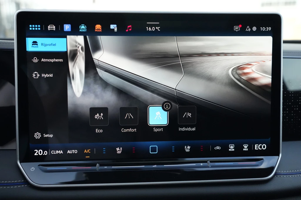 Volkswagen Tiguan – foto 18