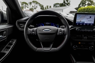 Ford Kuga – thumbnail 11
