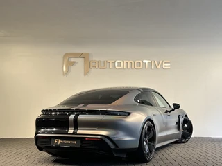 Porsche Taycan – thumbnail 7