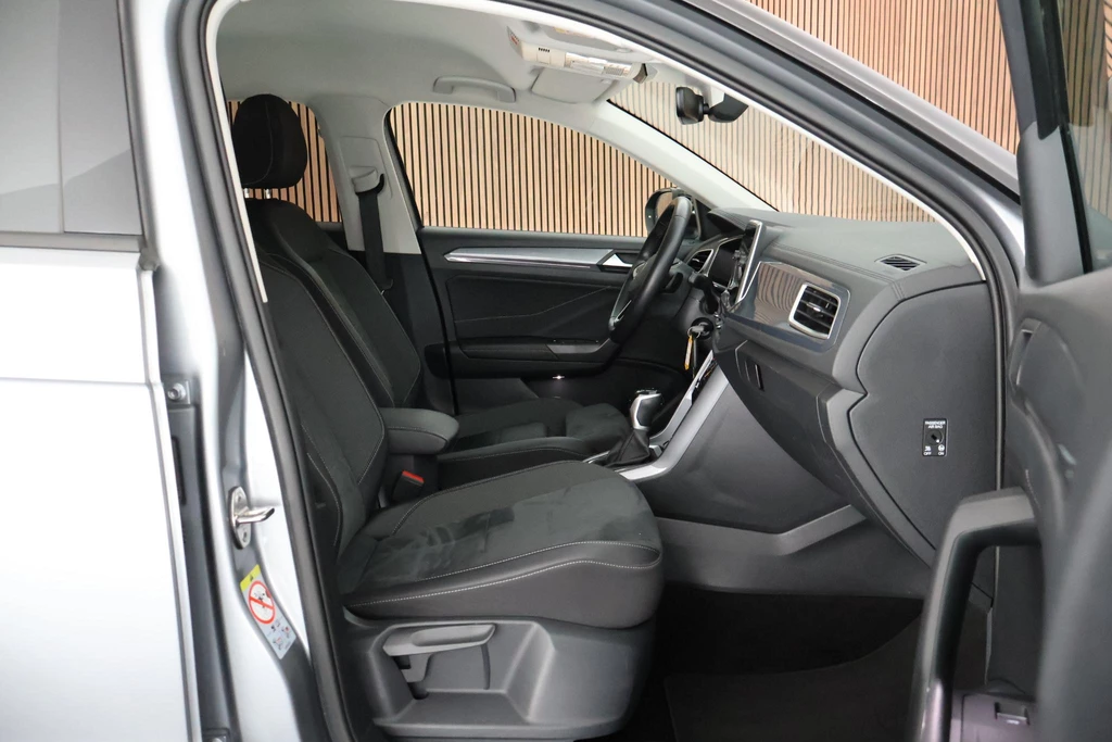 Volkswagen T-Roc – foto 13