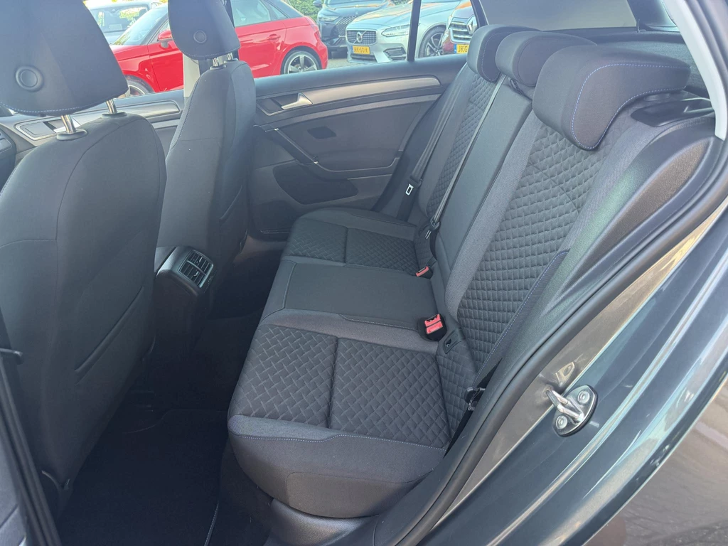 Volkswagen Golf – foto 18