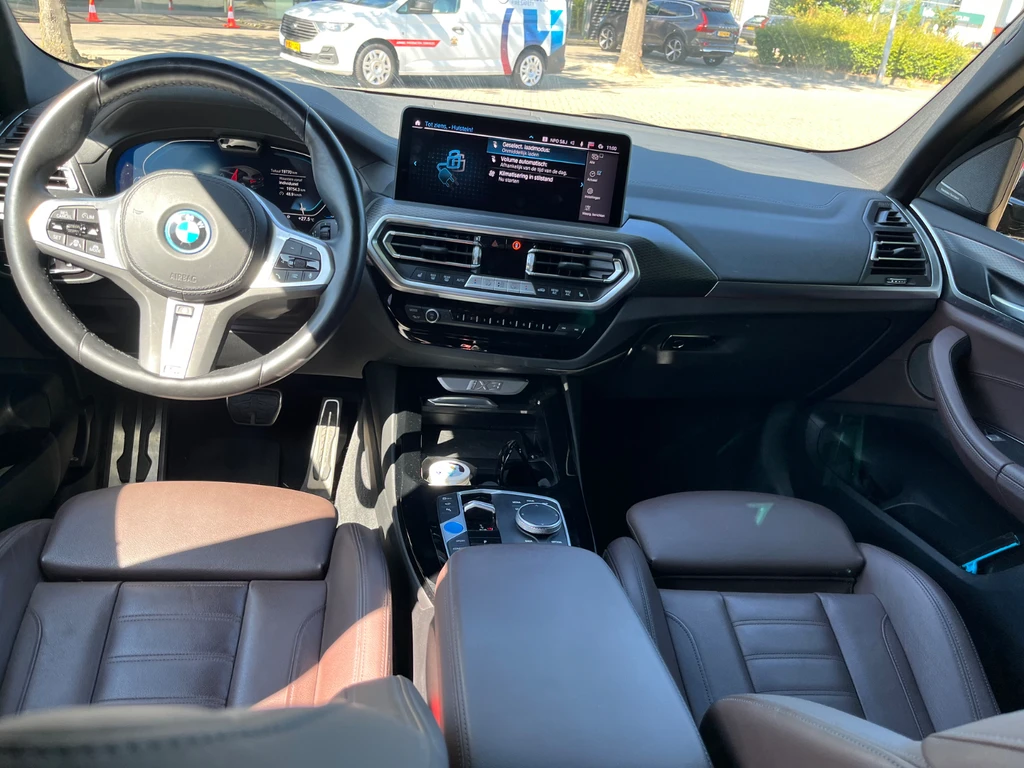 BMW iX3 – foto 5