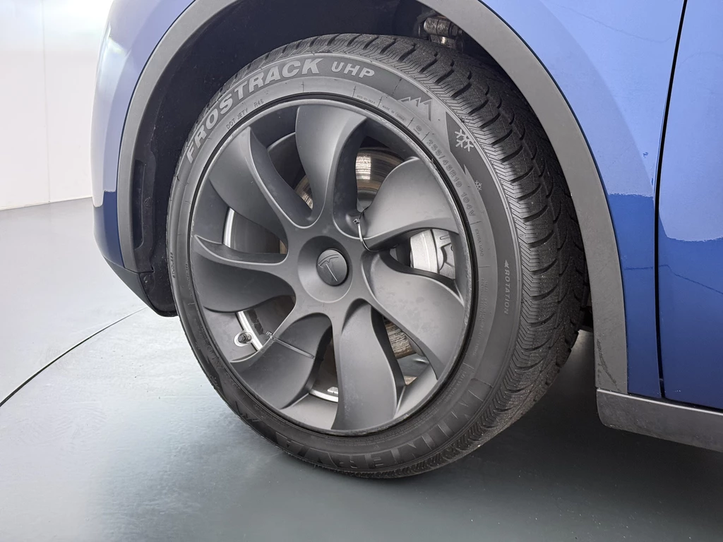 Tesla Model Y – foto 31