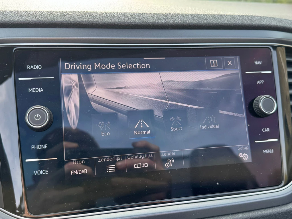 Volkswagen T-Roc – foto 27