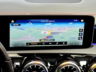 Mercedes-Benz CLA – thumbnail 16