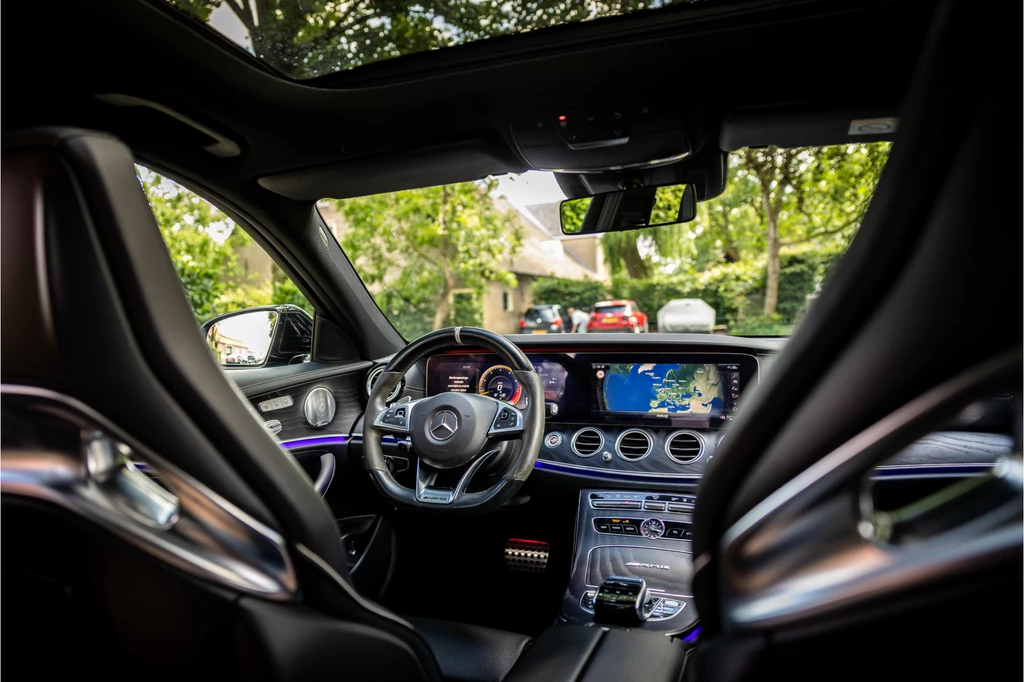 Mercedes-Benz E-Klasse – foto 31