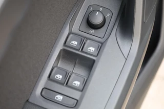 SEAT Arona – thumbnail 13