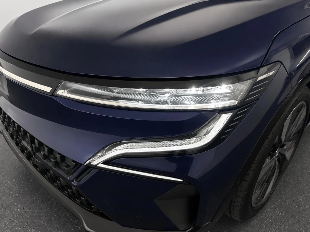 Renault Megane E-Tech – foto 33