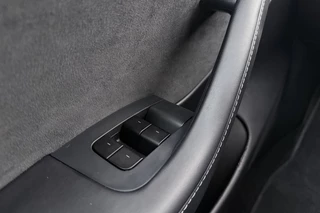 Tesla Model 3 – thumbnail 16