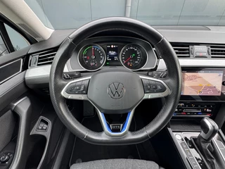 Volkswagen Passat – thumbnail 26