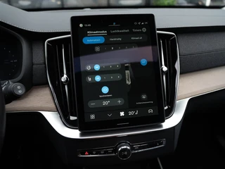 Volvo XC90 – thumbnail 29