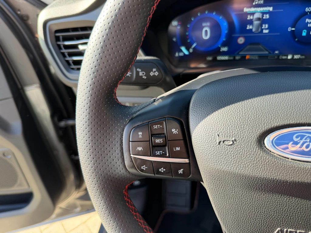 Ford Kuga – foto 16