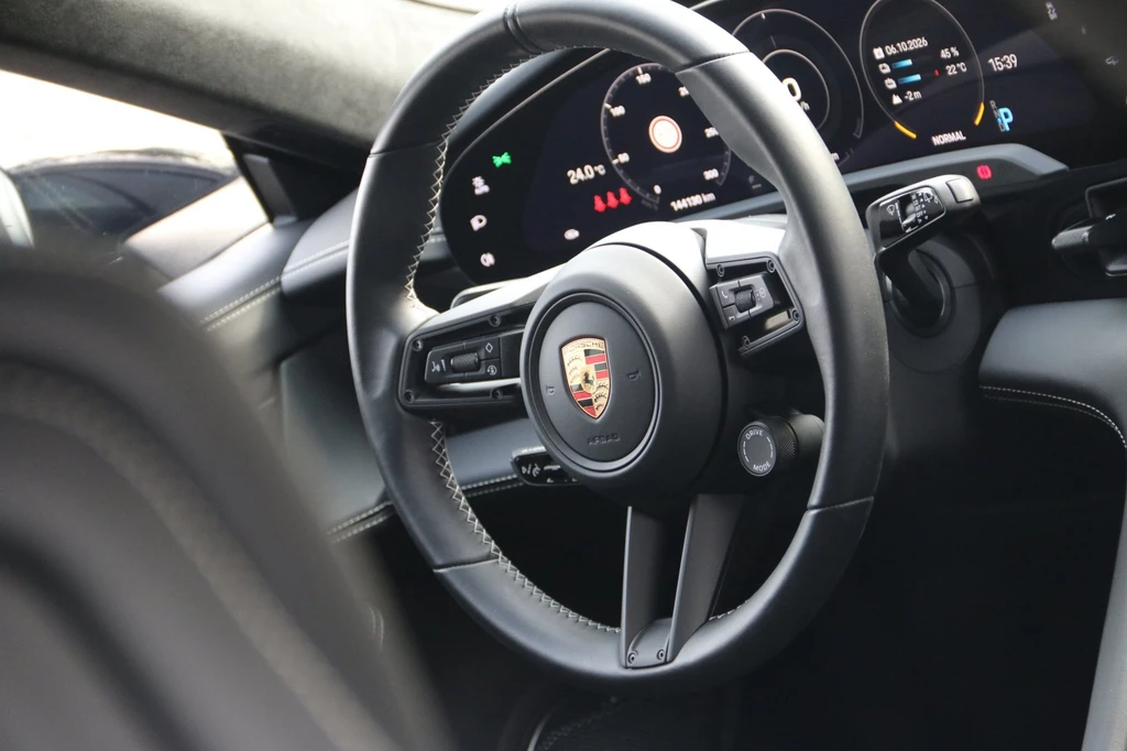 Porsche Taycan – foto 24