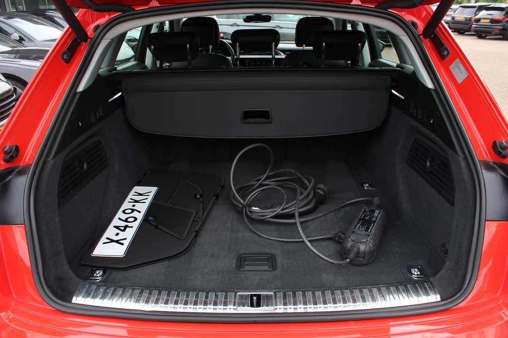 Audi e-tron – foto 19
