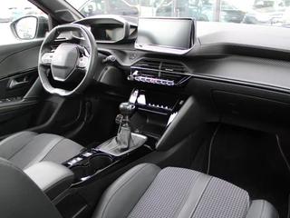 Peugeot 208 – thumbnail 7