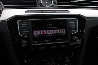 Volkswagen Passat – thumbnail 22