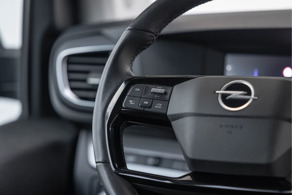 Opel Vivaro – foto 19