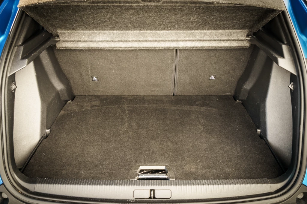 Peugeot e-2008 – foto 24