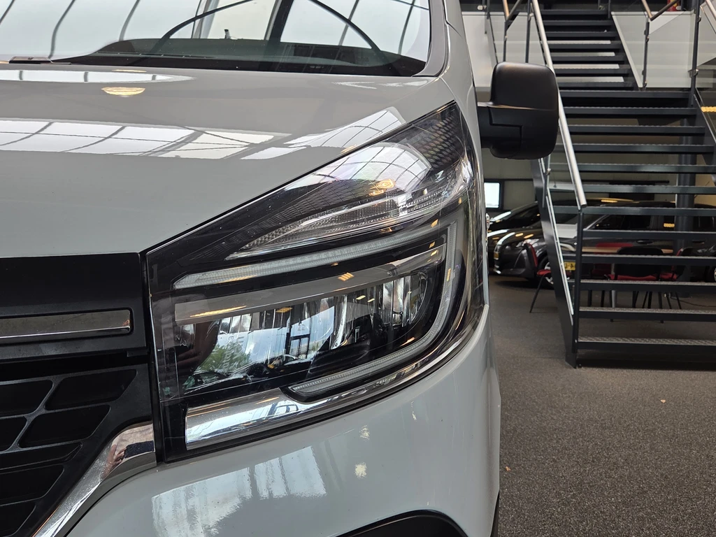 Renault Trafic – foto 10